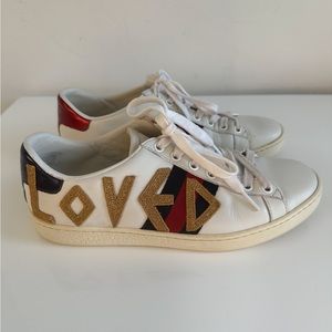 Gucci sakar sneakers / tennis shoes size 36 , loved
